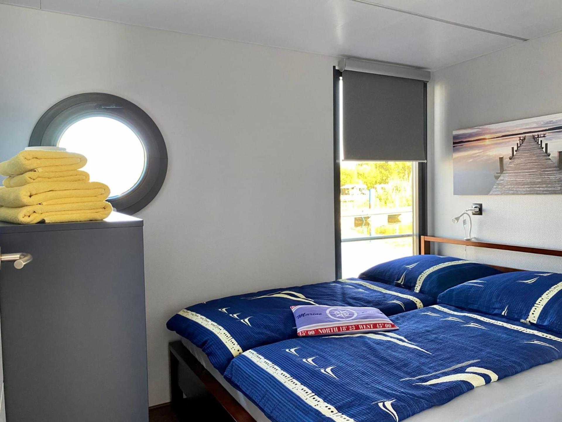 Ferienzentrum Yachthafen レヒリン エクステリア 写真